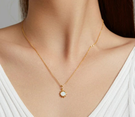 Sun Electroplated Geometric Pendant Necklace - Gold - necklace