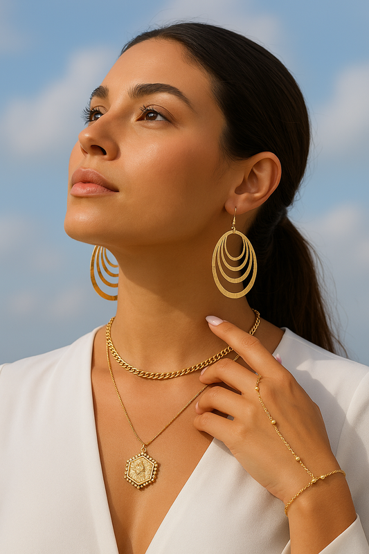 Lunor Golden Muse Jewelry Set