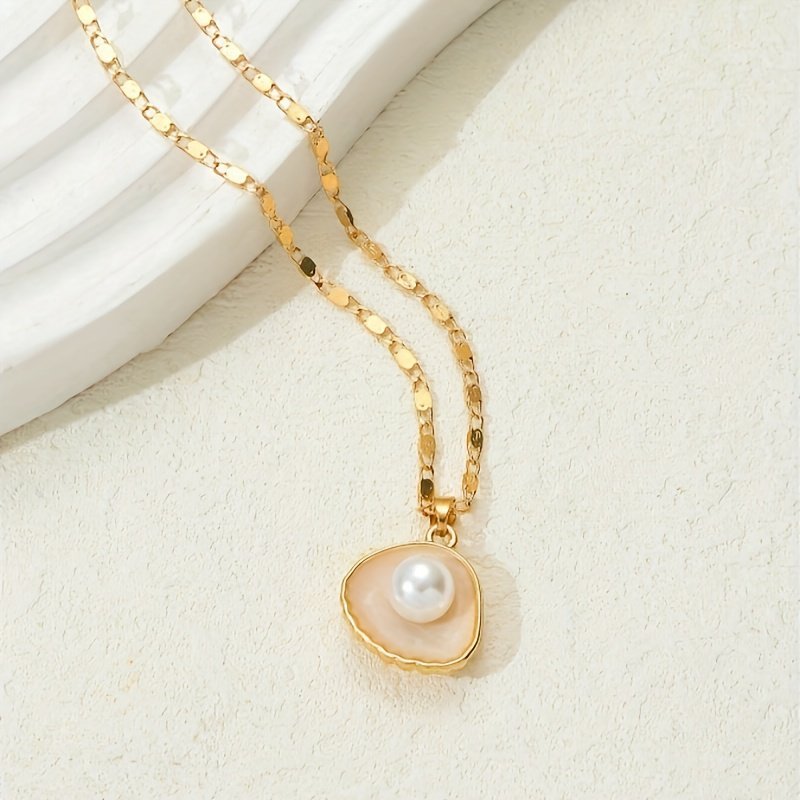 Baroque Vintage Pearl Necklace gold plated - Gold - necklace
